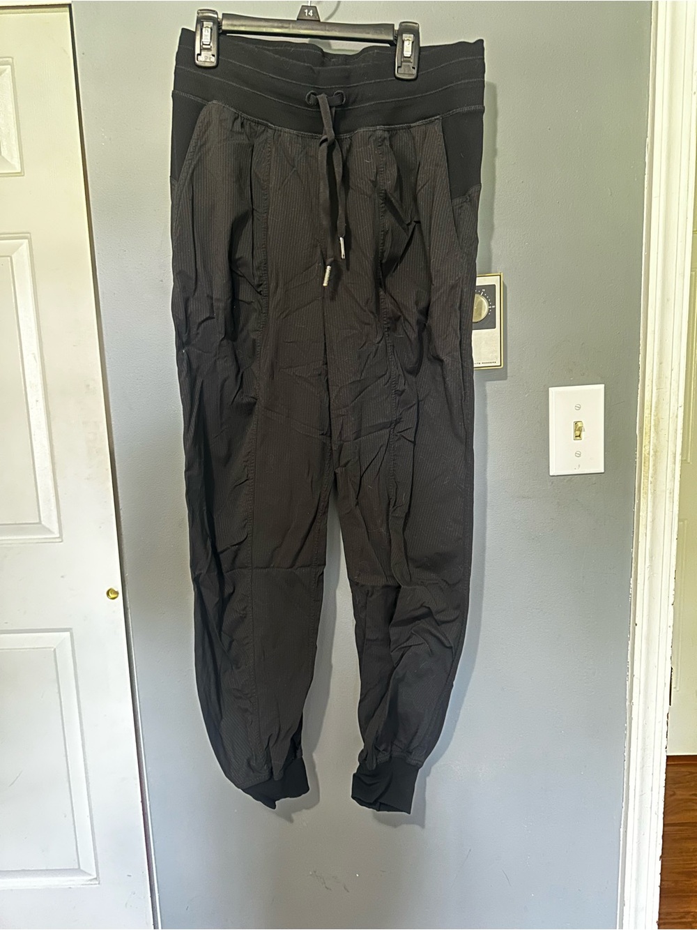 Lululemon Dance Studio Mid-Rise Jogger